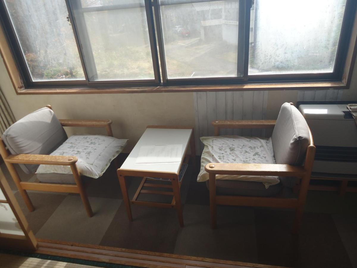 Cafe Cerisier栖里時絵 Hotel Myoko Exterior foto